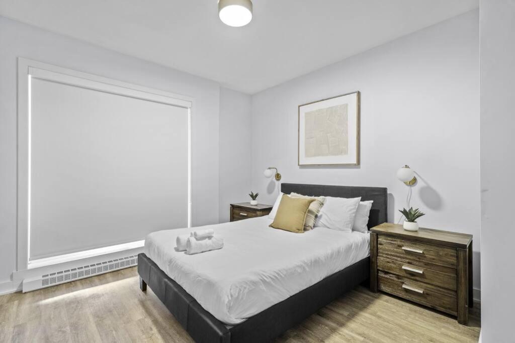 Stylish 2 Bedroom Haven By Jean Talon Market Montreal Exteriér fotografie