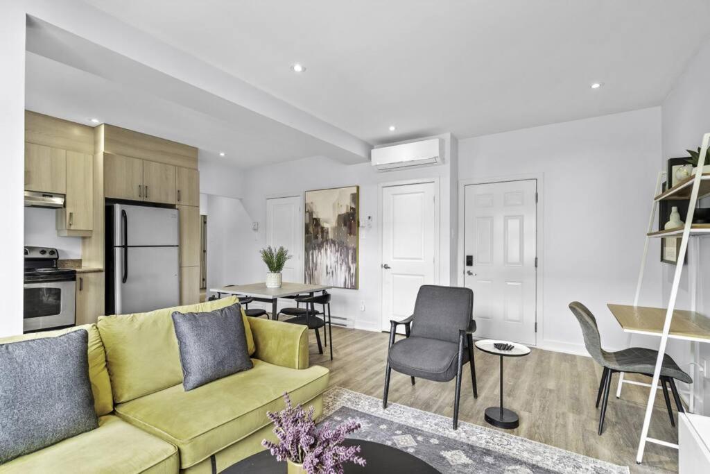 Stylish 2 Bedroom Haven By Jean Talon Market Montreal Exteriér fotografie